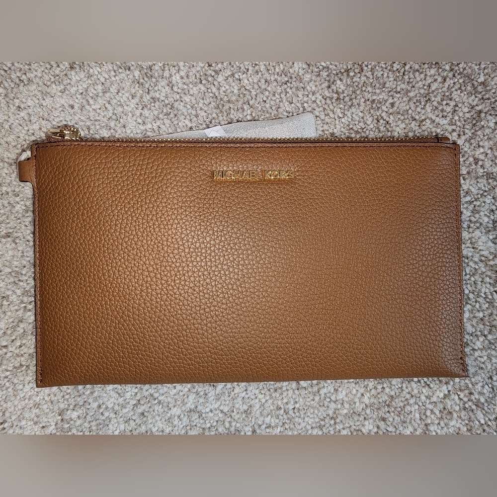 Michael KORS Jet Set Travel Tan/brown Wristlet